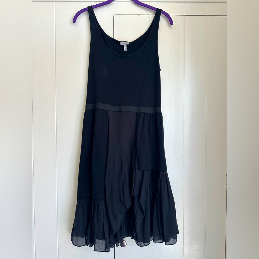 Morgan Le Fay beautiful dress